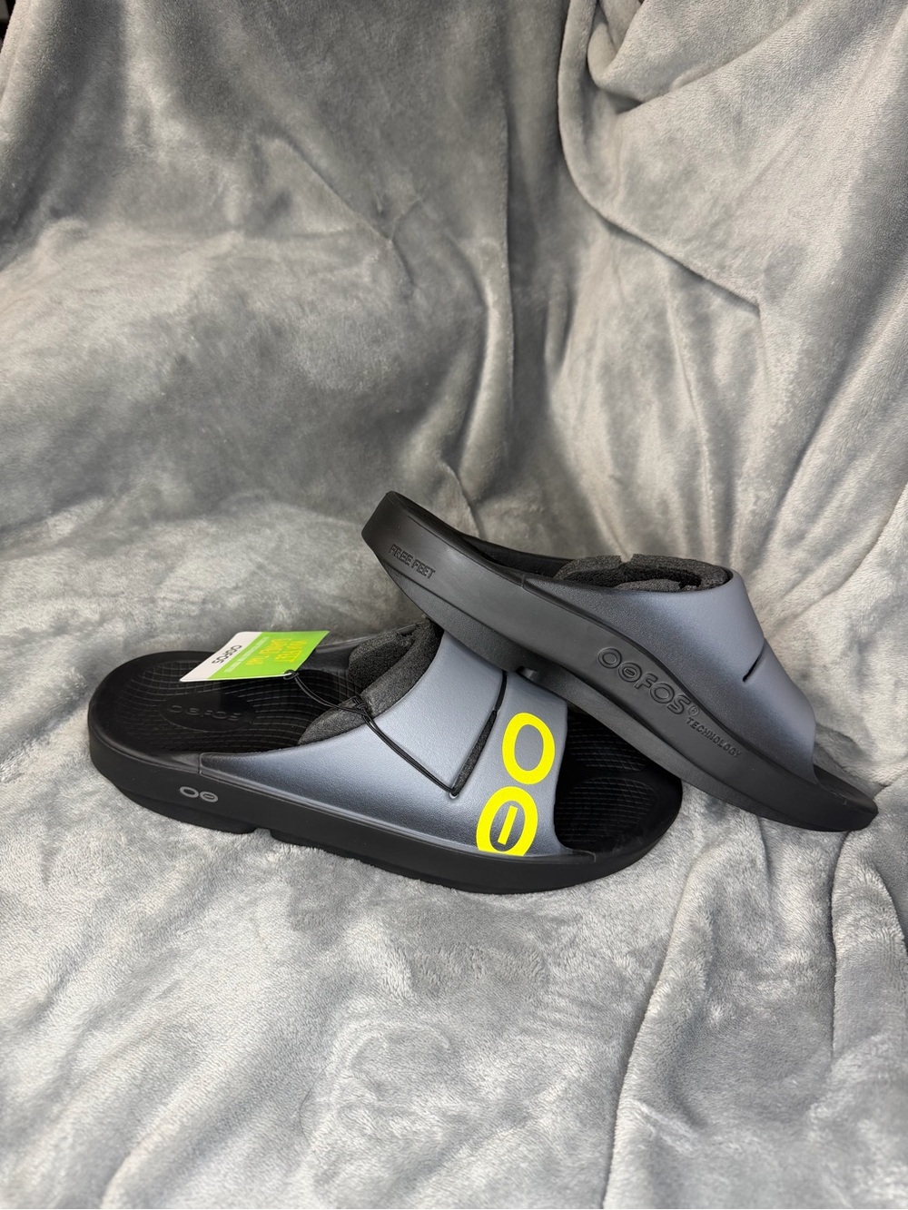 Unisex OOFOS OOAHH Sport Slides - Black/Grey/Yellow - Picture 2 of 4
